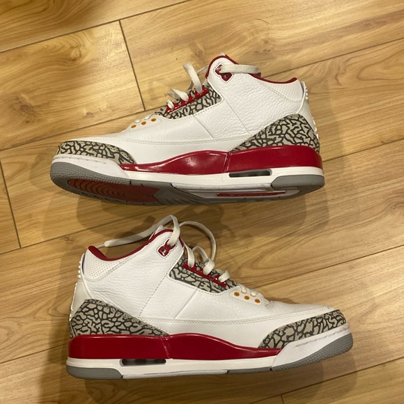 Jordan 3 “Cardinal red” - Size 11 - Lightly used - Replacement box - Picture 2 of 8